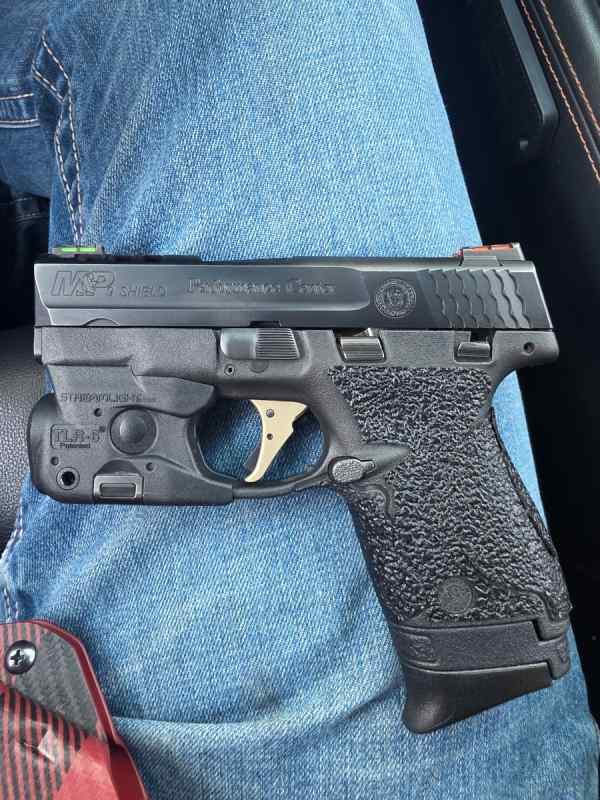 S&amp;W M&amp;P Shield Performance Center Ported 9mm Packa