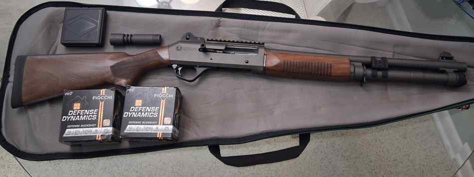 Unfired Panzer m4 semi-auto 12ga shotgun