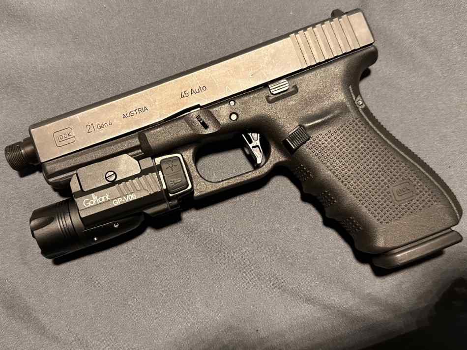 Custom Glock 21 threaded Gen 4 .45 ACP